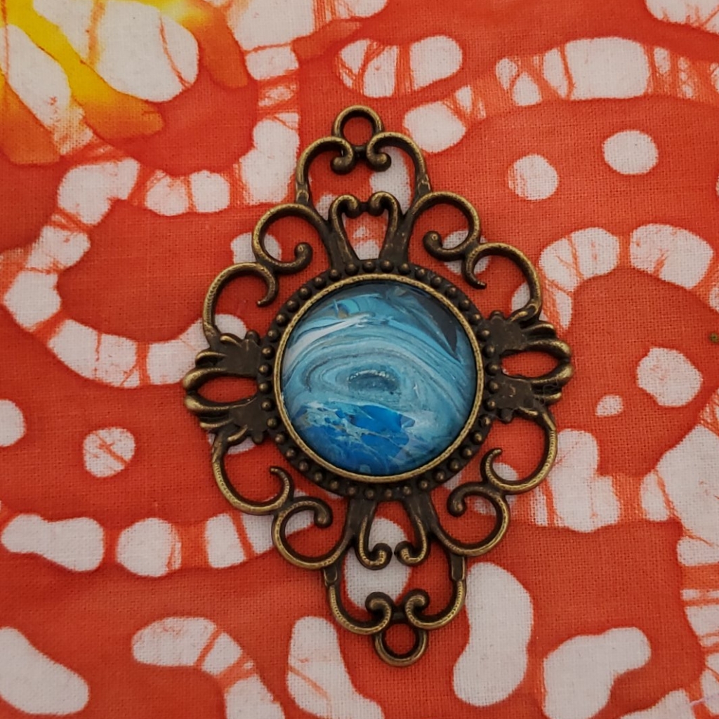 Handmade Pendant Necklace 16$